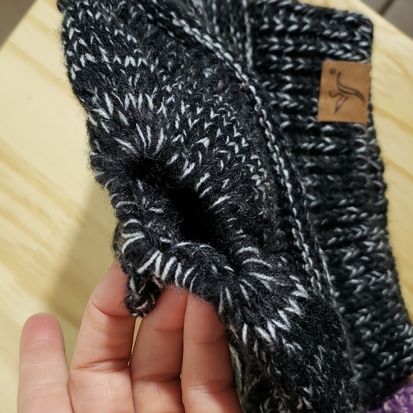 Soul Young Ponytail Beanies - Picture 4 of 5